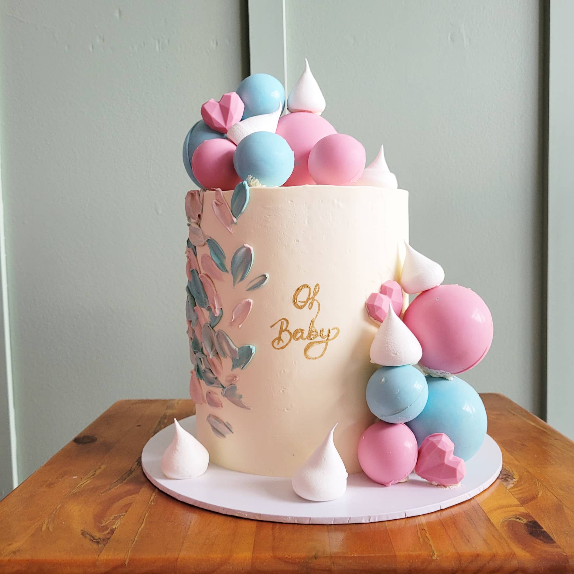Pink And Blue Oh Baby Gender Reveal Cake
