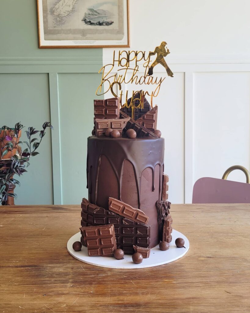 Chocolate drip cake, 21st birthday cake, The Cake Eating Co, Christchurch 